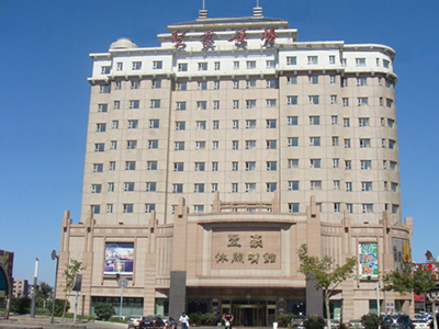 长春市圣豪洗浴休闲宾馆（螺杆机组2台）